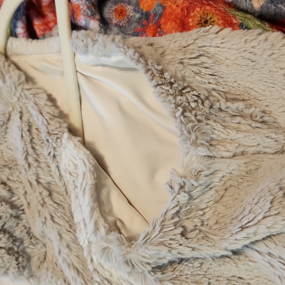 •patagonia pelage vest - Picture 6 of 8